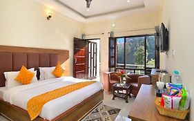La Riqueza Dhanolti View - View Of Valleys & Mountains - Private Parking - Near To Eco Park & Surkanda Devi Temple